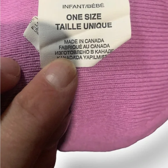 The North Face Reversible Pink / Purple Beanie - Picture 5 of 7